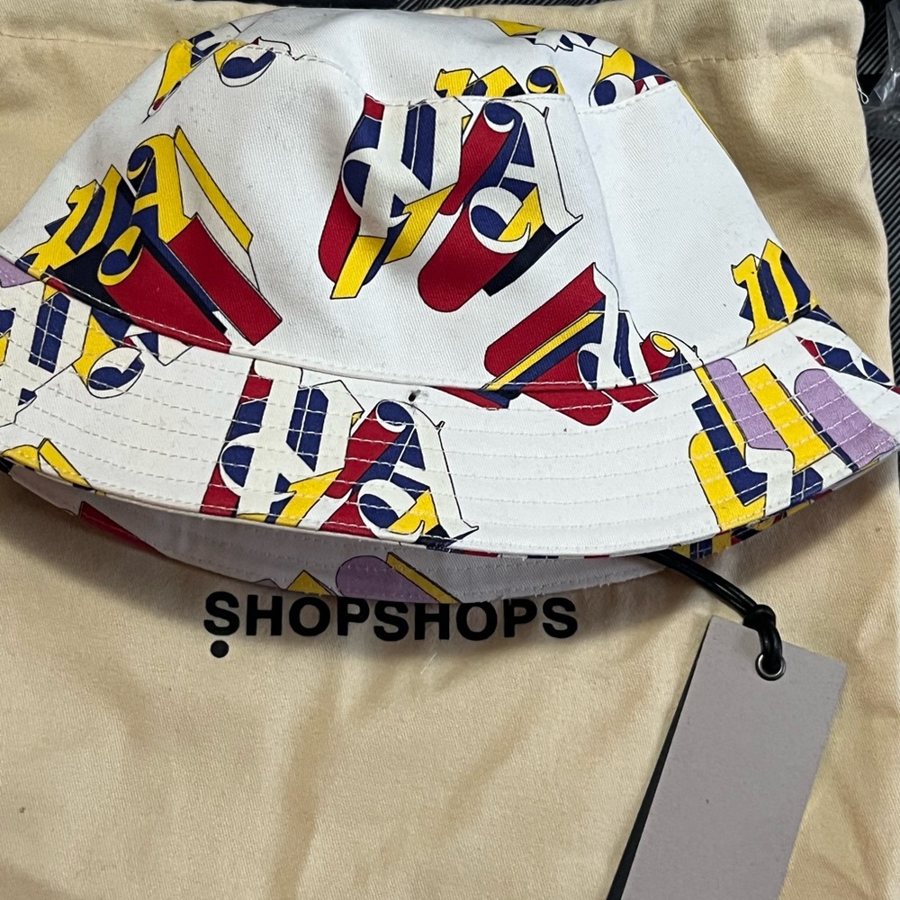 Palm Angels White and Red Bucket Hat